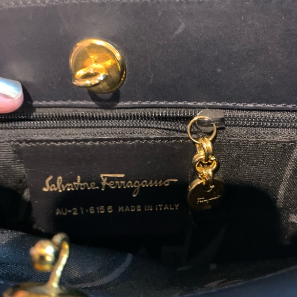 Navy blue Ferragamo fabric bag with beautiful gold signature handle. - Picture 10 of 14